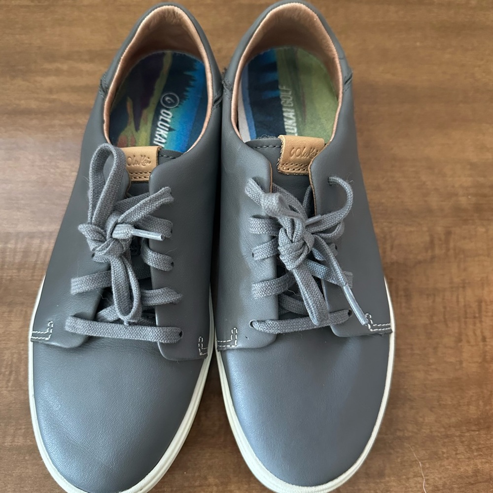 OluKai Women's Gray Golf Shoes